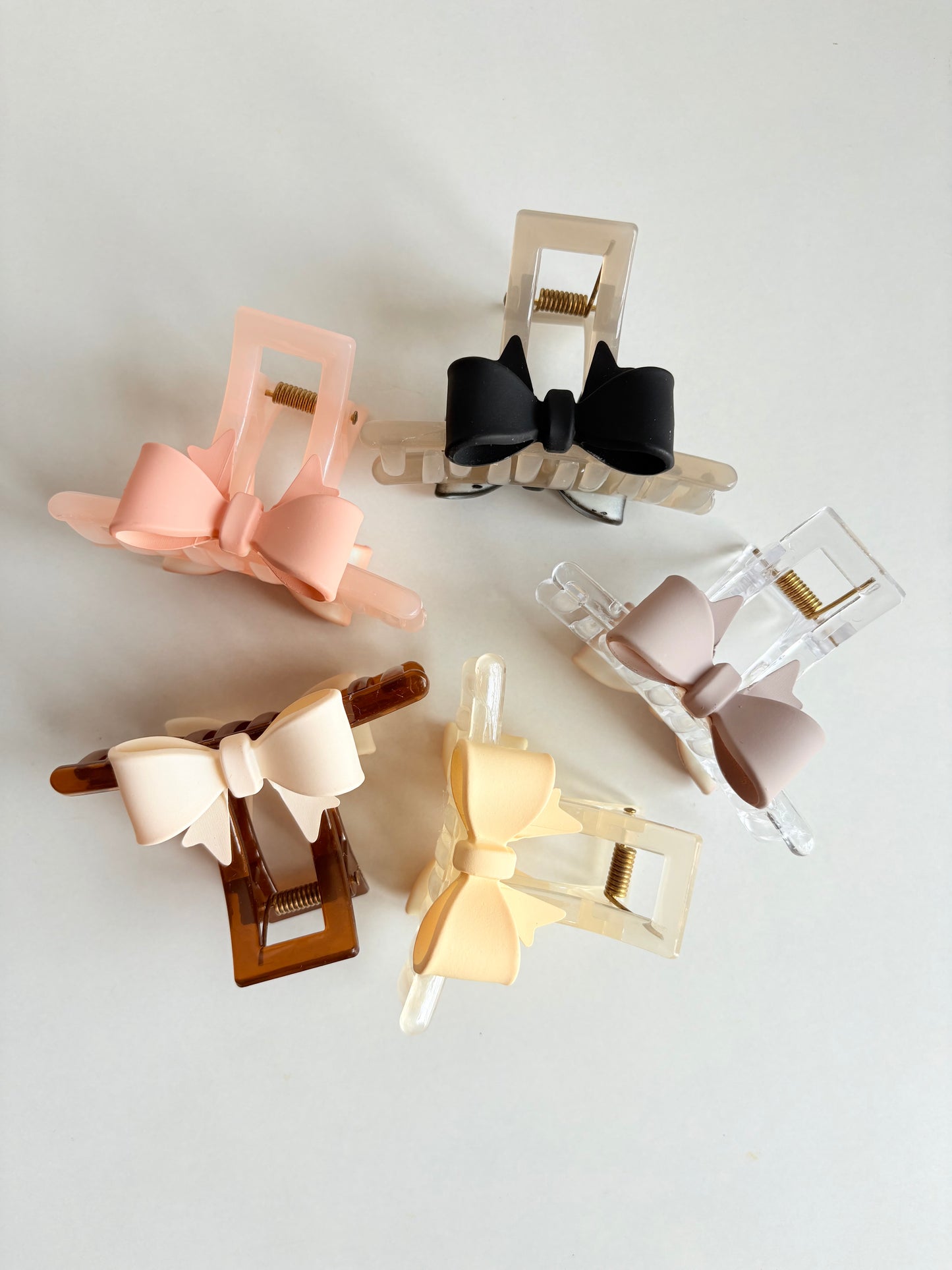 Soft Glam Bow Clip