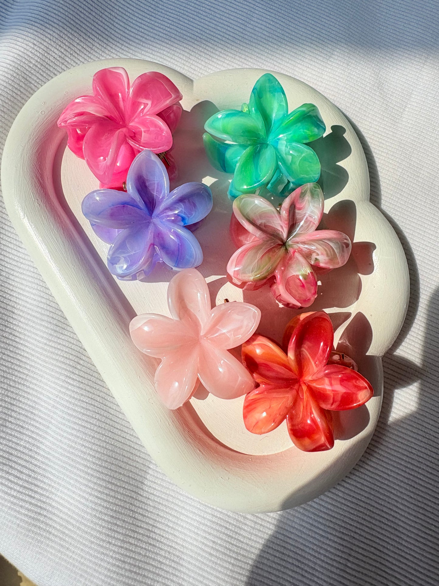 Rosalyn claw clip