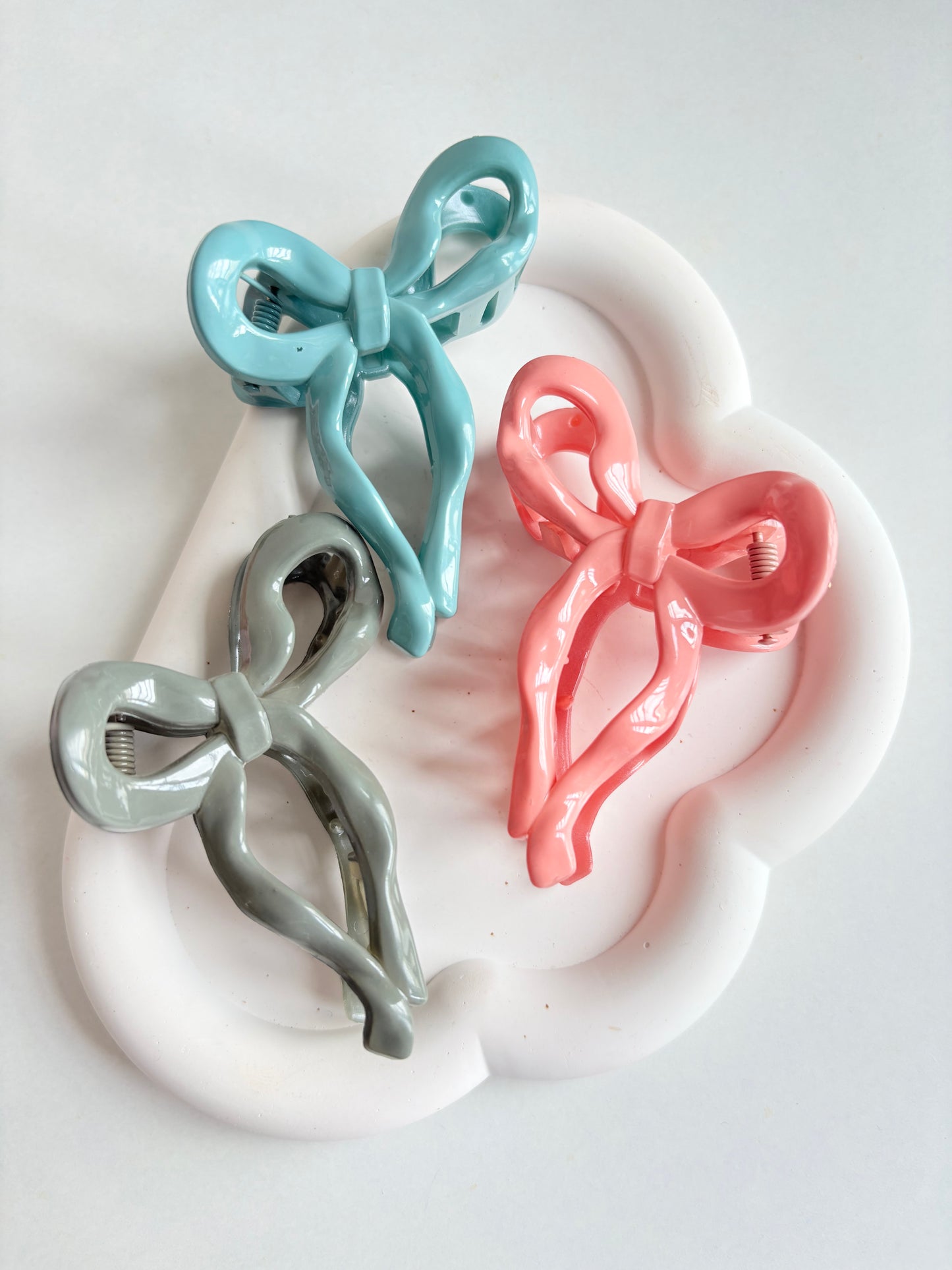 Coquette-Charm Clip