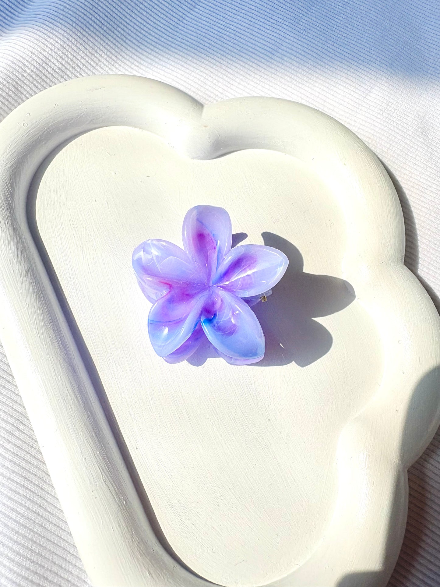 Rosalyn claw clip