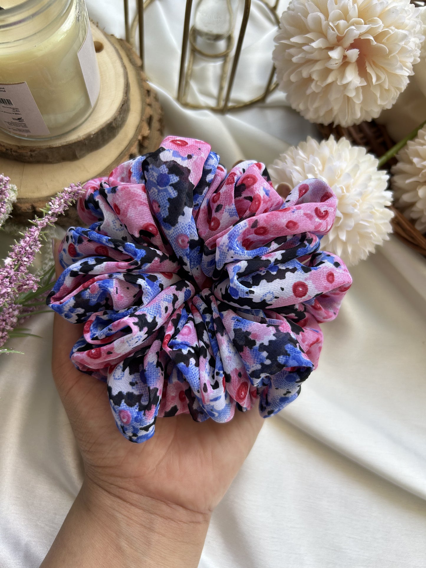 Floral Frenzy (XL)