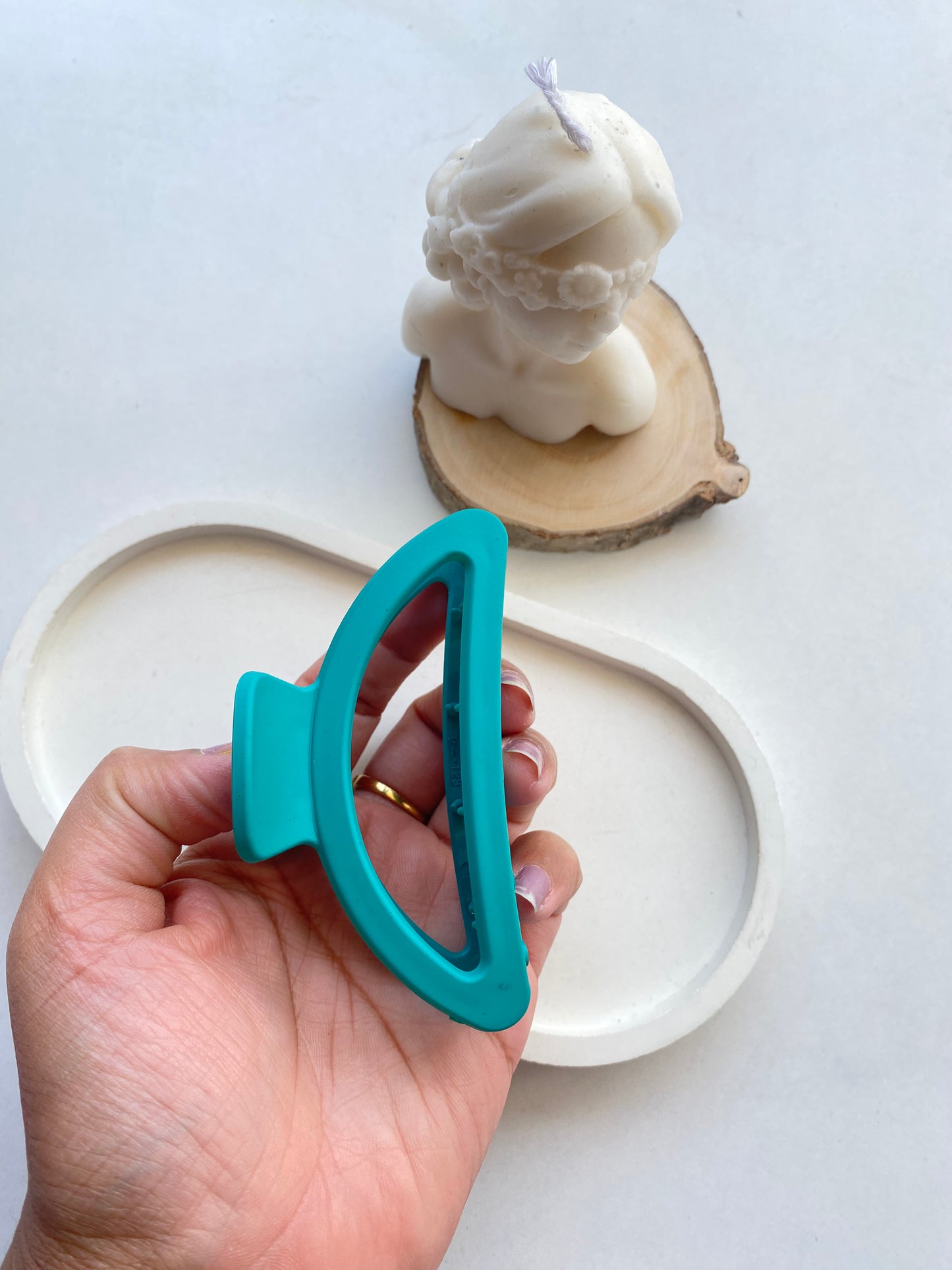 Half Moon Claw clips