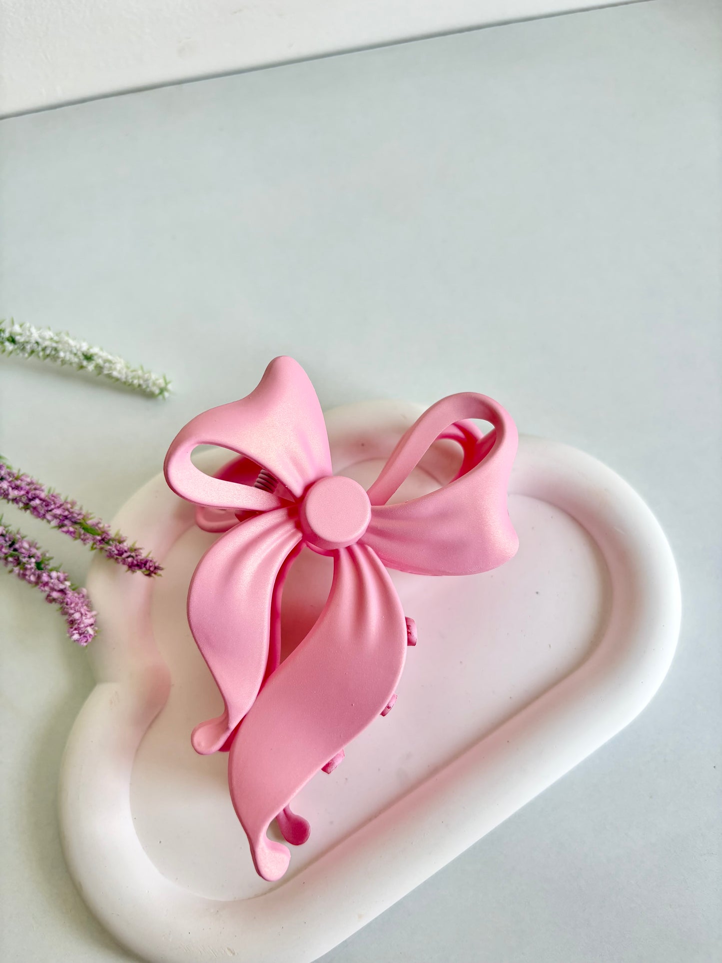 Bow belle claw clip🎀