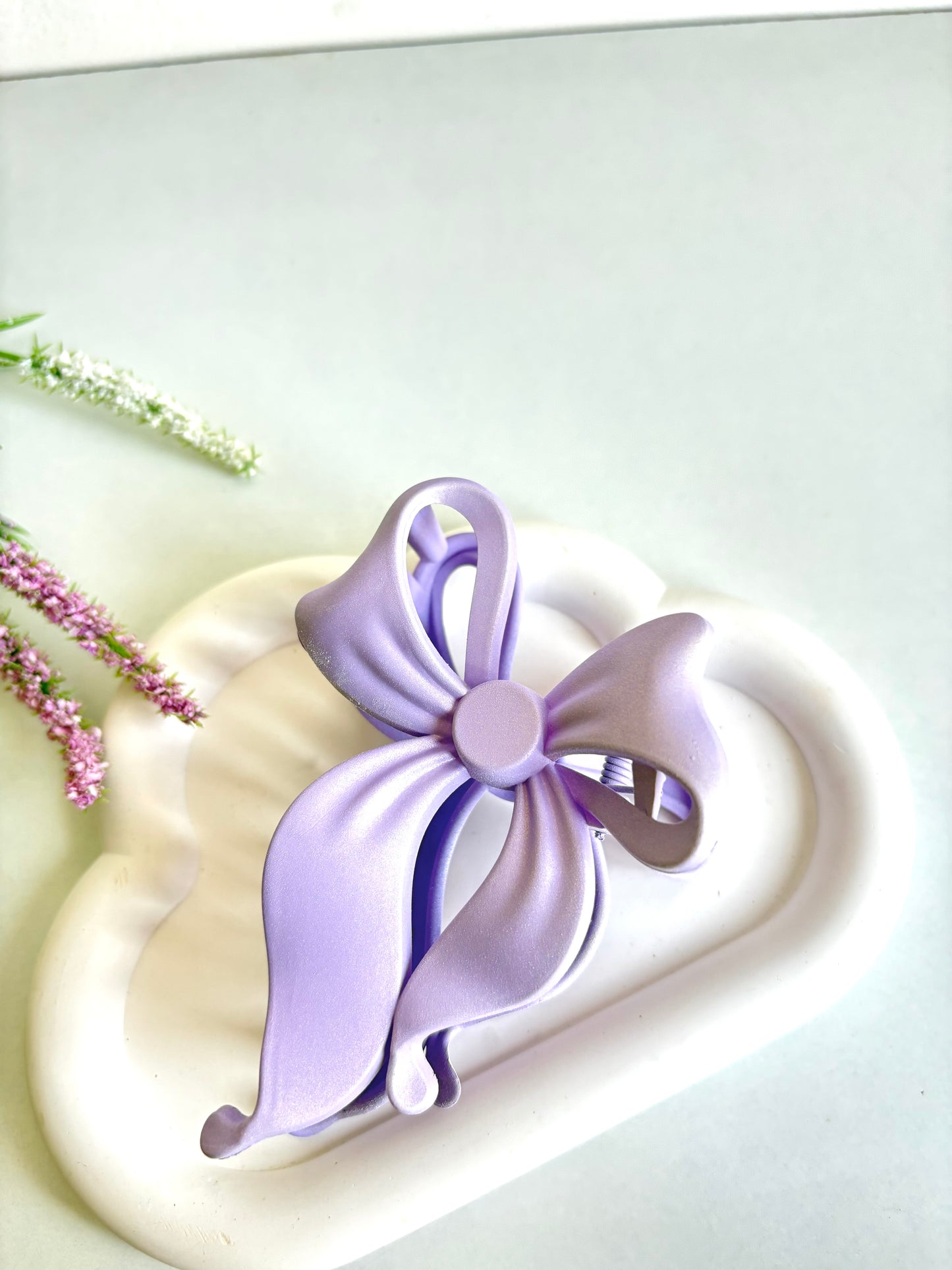 Bow belle claw clip🎀