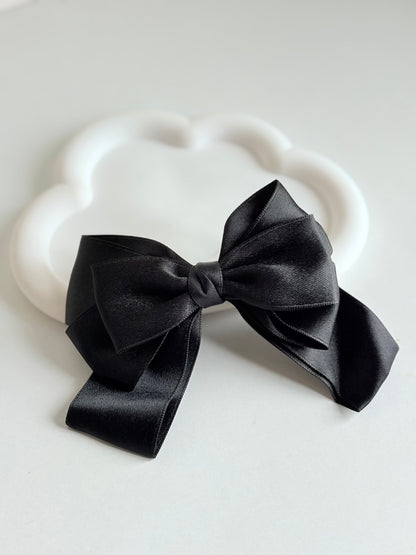 Satin sweethearts