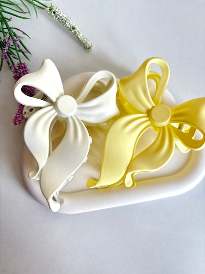 Bow belle claw clip🎀