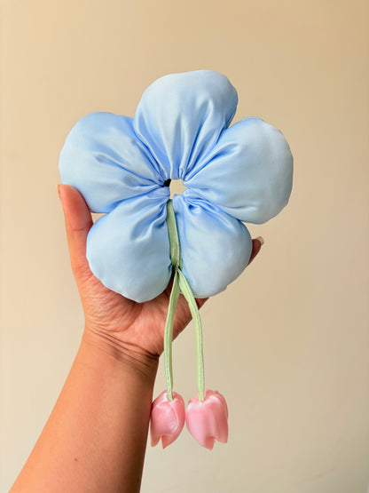 Cushion Flower scrunchie