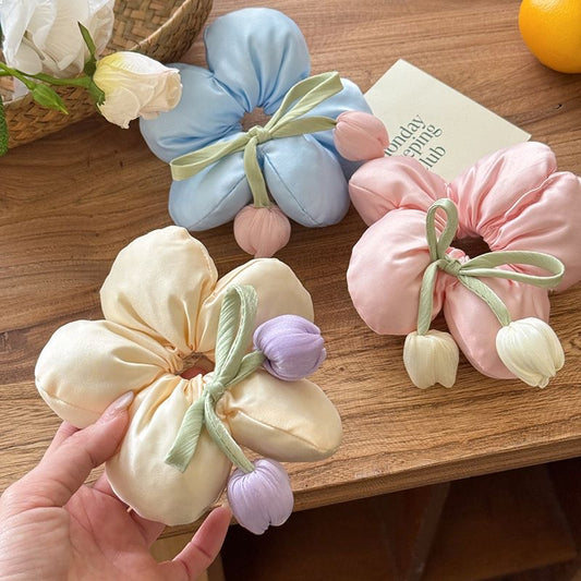 Cushion Flower scrunchie