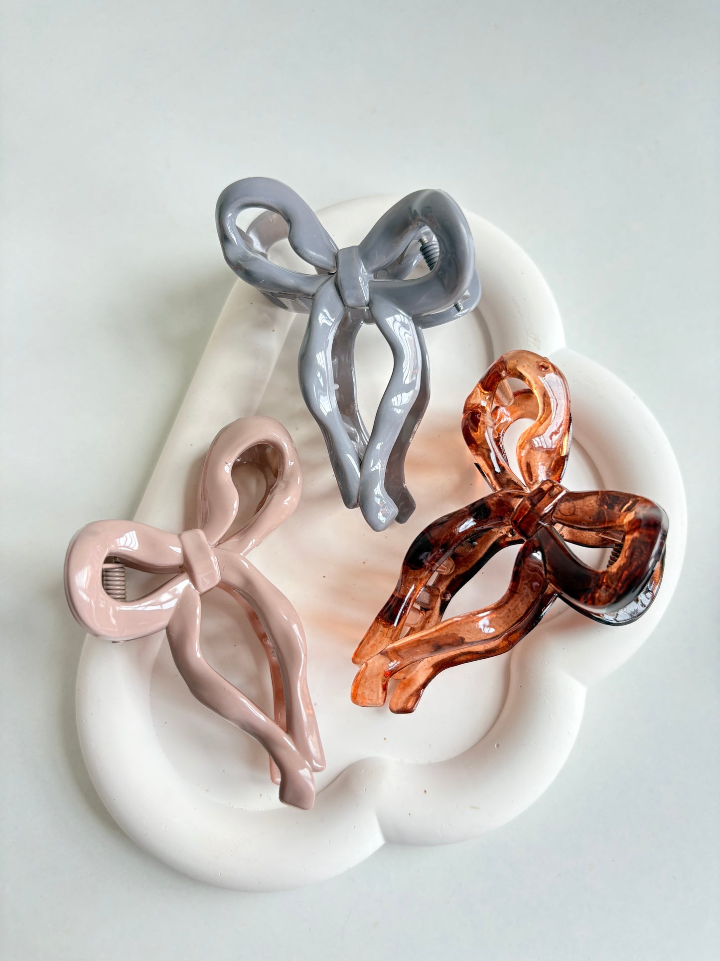 Coquette-Charm Clip