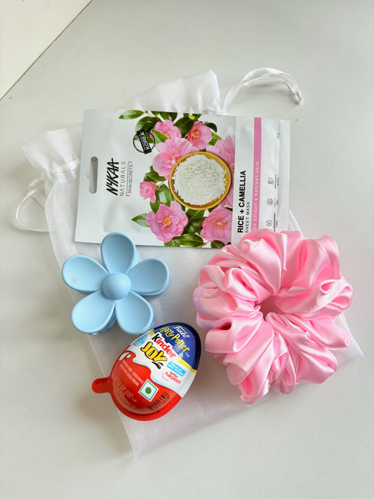 Soft glow hamper