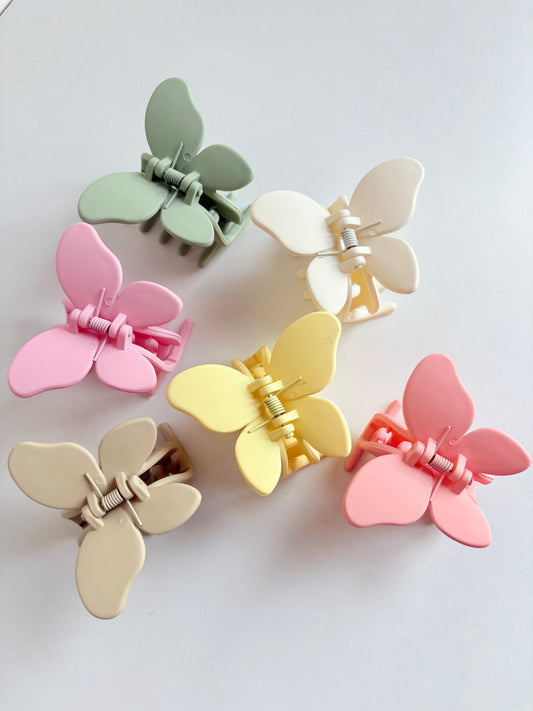 Pastel Butterfly Claw